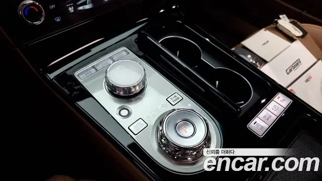 Genesis G80 Бензин 2.5 турбо AWD — Фото автомобиля 9