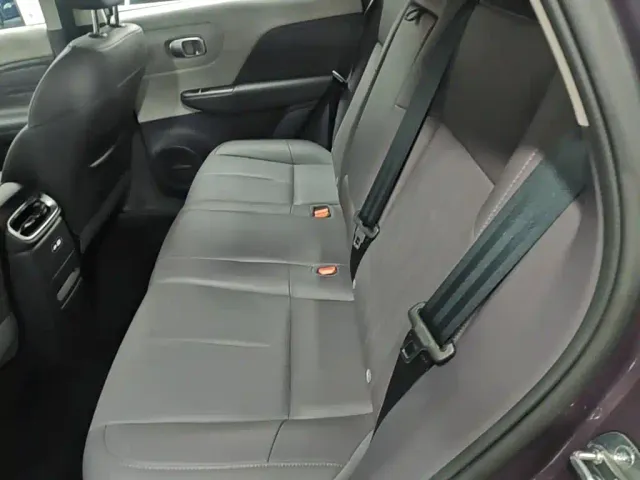 Leapmotor B10 — Фото автомобиля 16