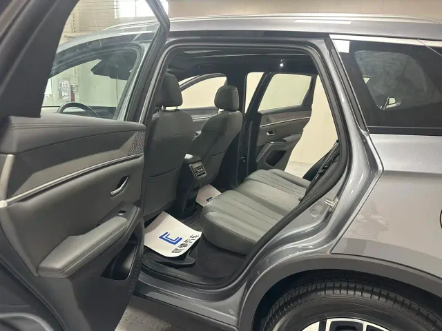 BYD Song Pro — Фото автомобиля 12