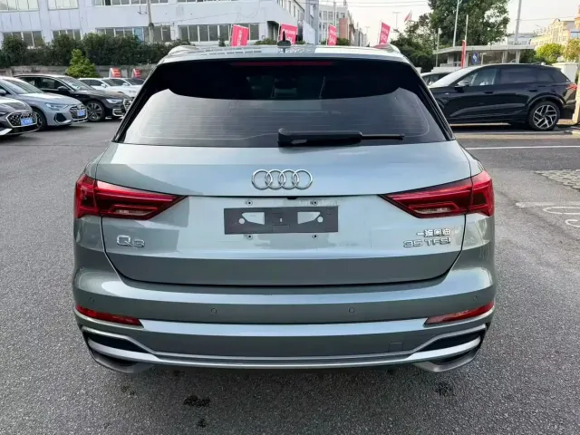 Audi Q3 — Фото автомобиля 9