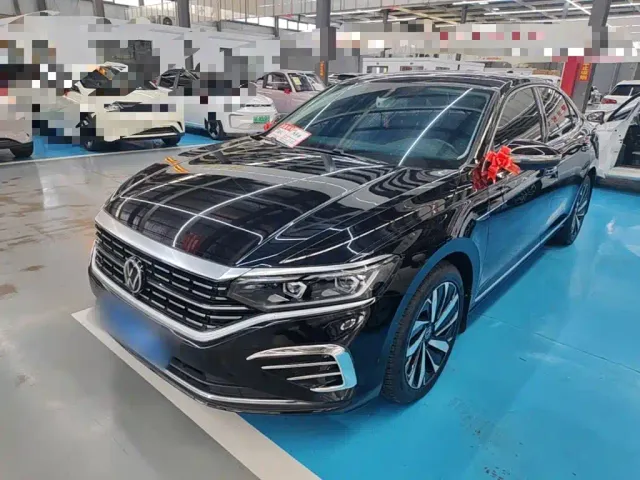 Фотография автомобиля — Volkswagen Passat
