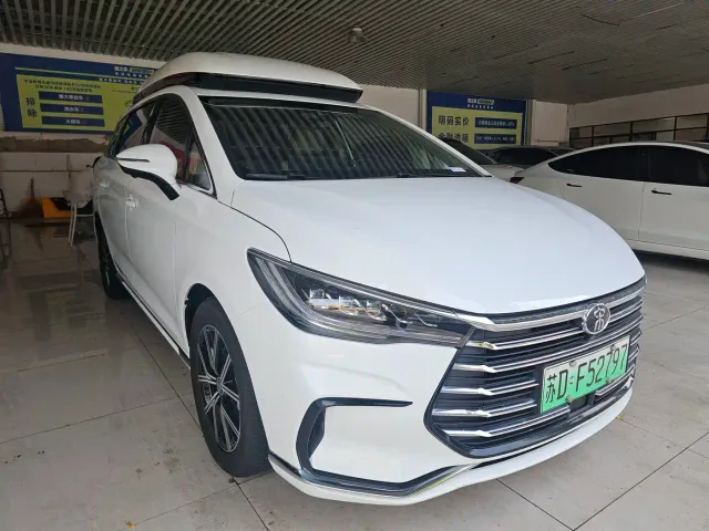 BYD Song MAX — Фото автомобиля 3