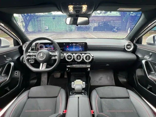 Mercedes-Benz A-Class — Фото автомобиля 7