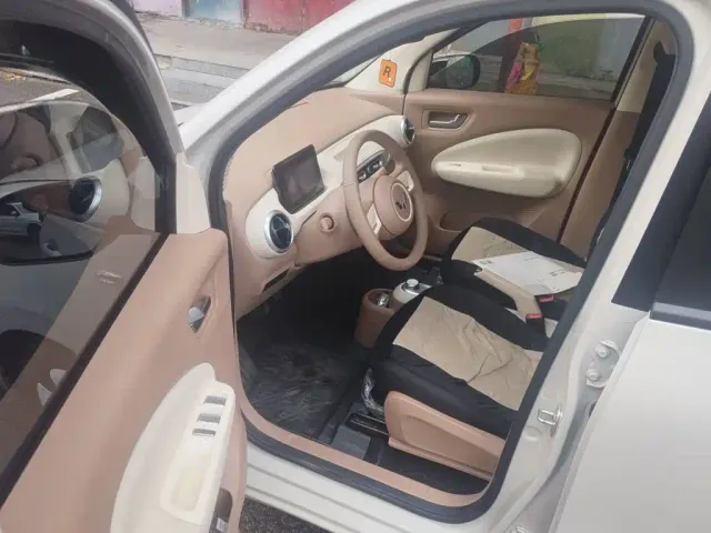 Wuling Hongguang Mini EV — Фото автомобиля 12