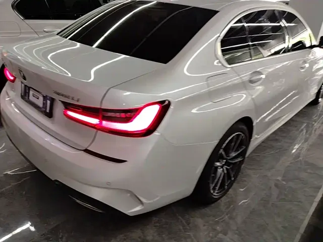 BMW 3 Series — Фото автомобиля 7