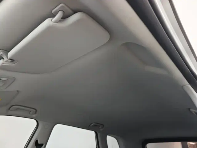 Wuling Starlight 560 — Фото автомобиля 7