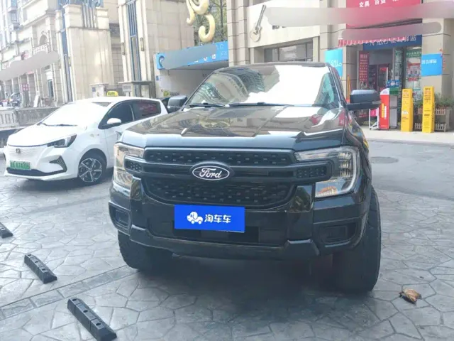 Ford Ranger — Фото автомобиля 2