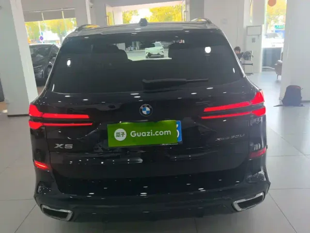 BMW X5 — Фото автомобиля 5