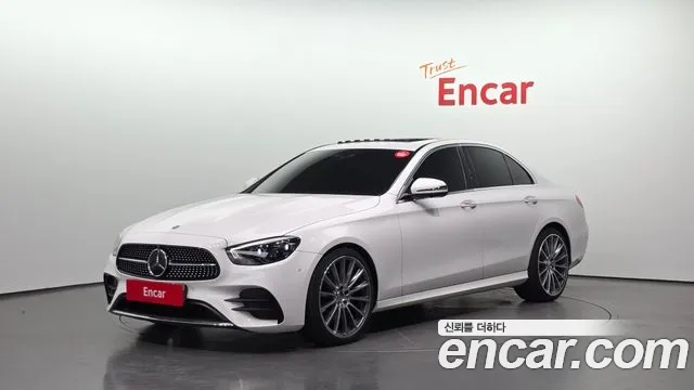 Фотография автомобиля — Mercedes-Benz E-Class W213