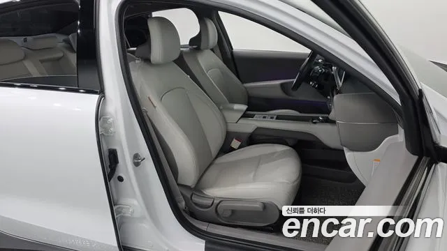 Hyundai Ioniq 6 — Фото автомобиля 16
