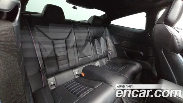 BMW 4 Series G22 — Фото автомобиля 11