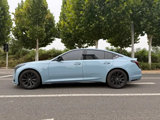 Cadillac CT5 — Фото автомобиля 4
