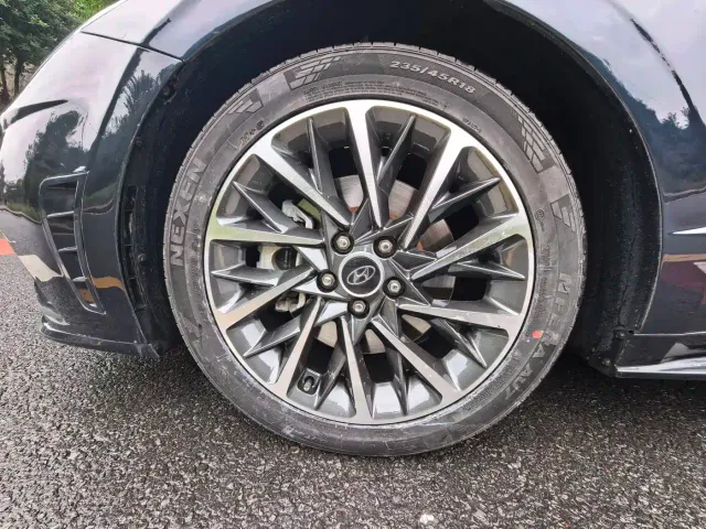 Hyundai Sonata — Фото автомобиля 15