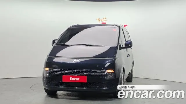 Hyundai Staria Staria Карго 3 места — Фото автомобиля 3