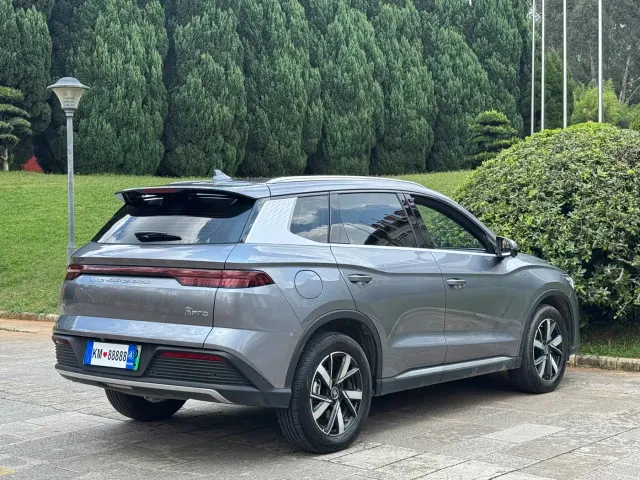 BYD Song Pro — Фото автомобиля 6