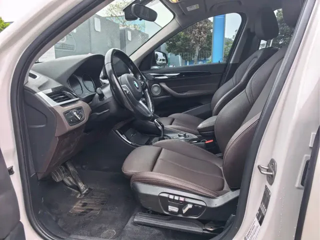 BMW X1 — Фото автомобиля 9