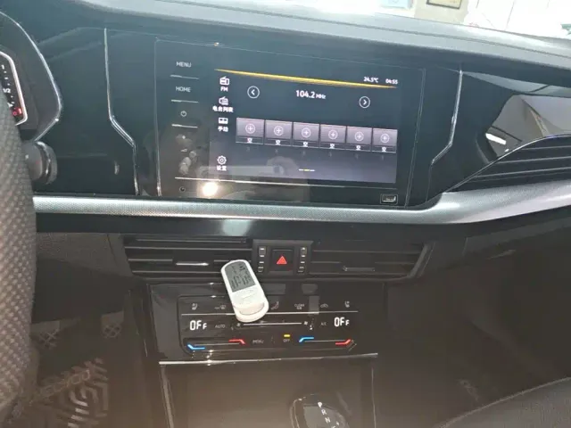 Volkswagen Passat — Фото автомобиля 12