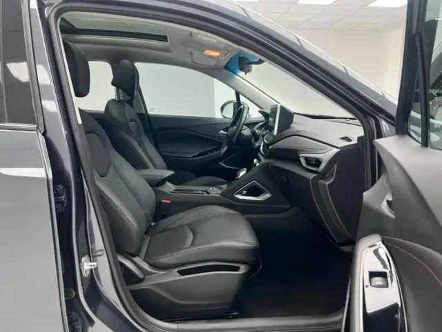 Chevrolet Volando 2020 Mild Hybrid Redline 530T Automatic Premium Edition (5+2 seater) — Фото автомобиля 18