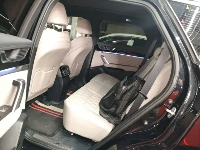 BYD Tang — Фото автомобиля 16