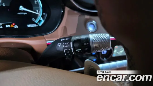 Genesis GV70 2.2 Дизель AWD — Фото автомобиля 23