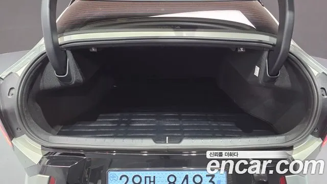 Kia EV4 — Фото автомобиля 25