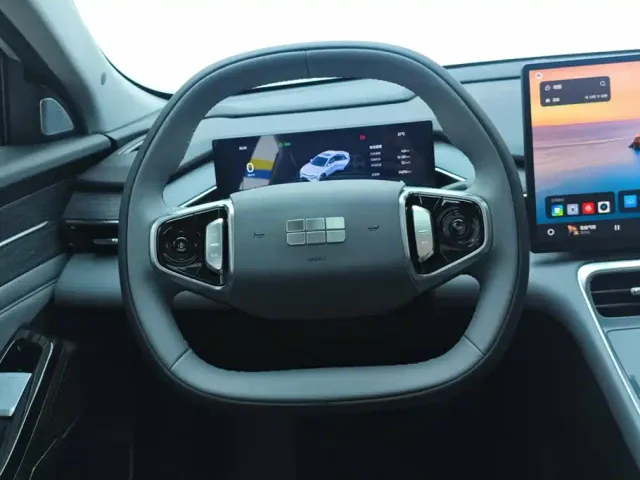 Geely Galaxy L6 — Фото автомобиля 15
