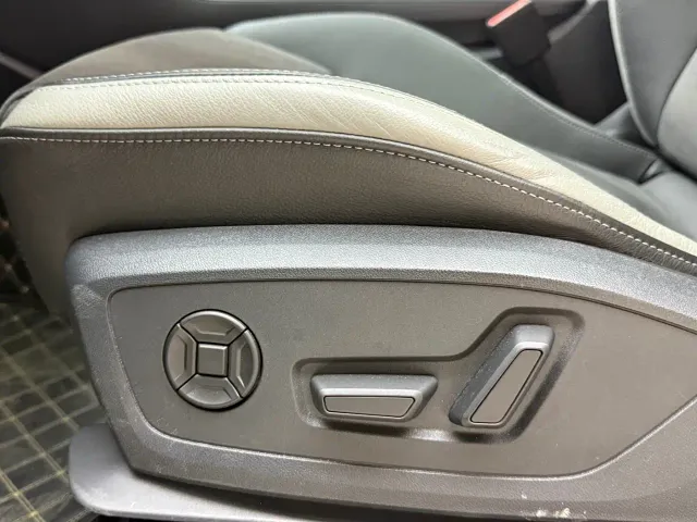 Audi Q3 — Фото автомобиля 15