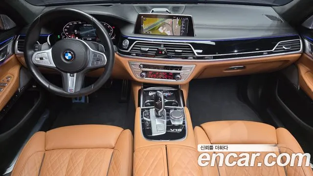 BMW 7 Series — Фото автомобиля 10
