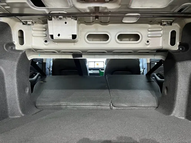 Geely Emgrand — Фото автомобиля 17