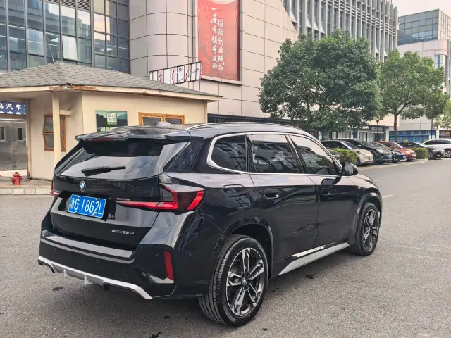 BMW X1 — Фото автомобиля 5