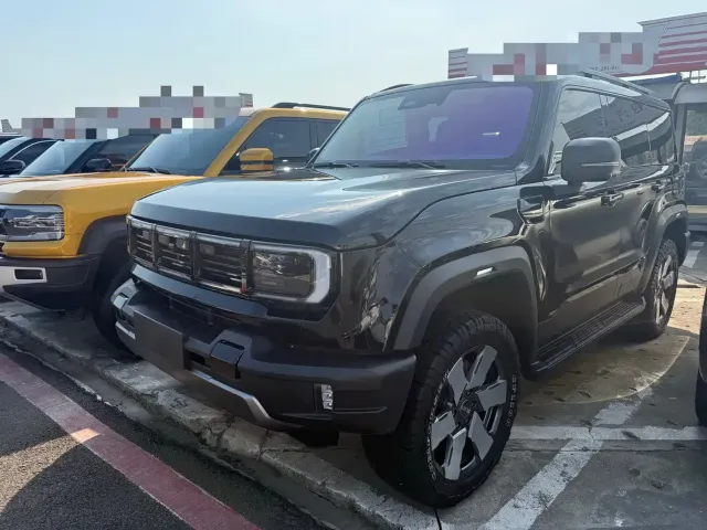 Фотография автомобиля — BAIC BJ40