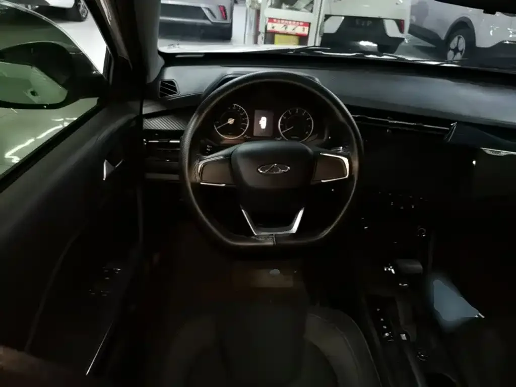 Chery Tiggo 3x 2024 1.5L CVT Excellence — Фото автомобиля 10
