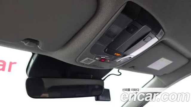 Kia Niro New — Фото автомобиля 25