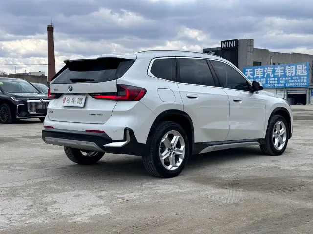 BMW X1 — Фото автомобиля 6