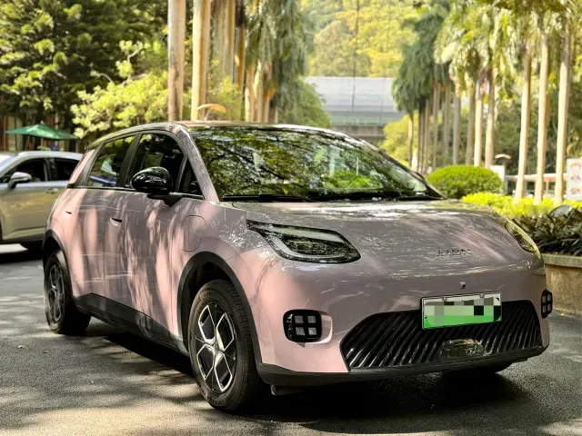 GAC AION UT super — Фото автомобиля 3