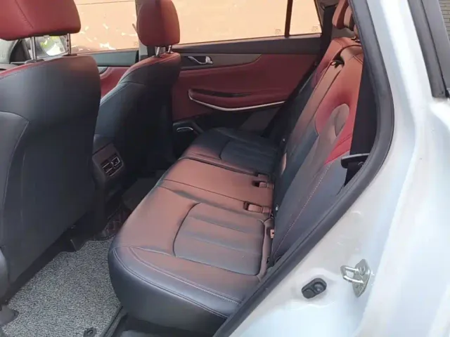 Changan CS75 — Фото автомобиля 12