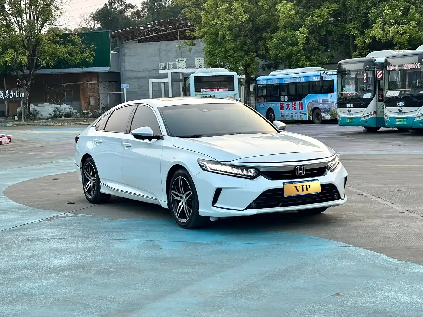 Honda Inspire 2022 260TURBO Premium Joy Edition — Фото автомобиля 3