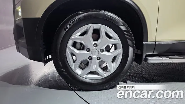 KG_Mobility_Ssangyong Rexton Новый Rexton Sport Дизель 2.2 2WD — Фото автомобиля 5