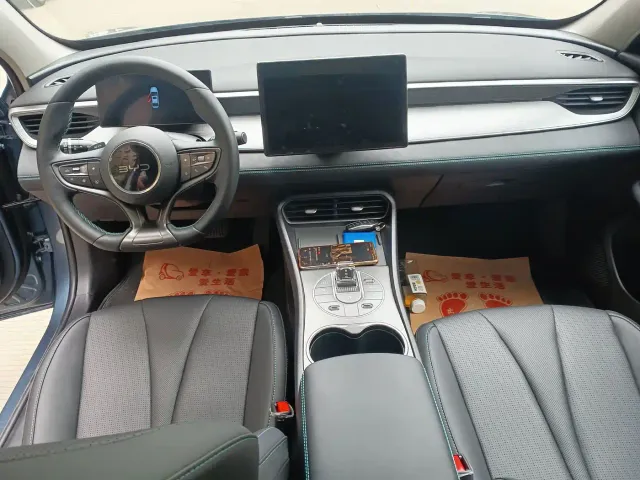 BYD Seal 05 DM-i — Фото автомобиля 16