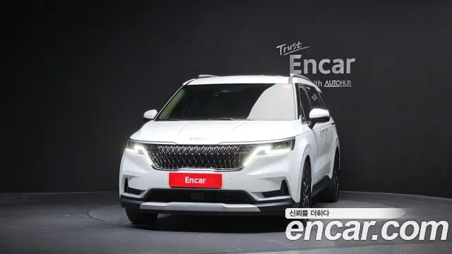 Kia Canival Carnival 4 поколение Дизель 9 мест Prestige — Фото автомобиля 3