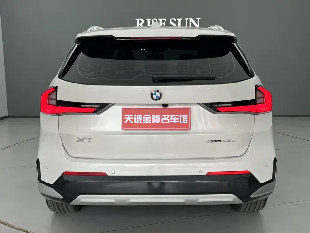 BMW BMW X1 2023 sDrive25Li M Sport Package — Фото автомобиля 15