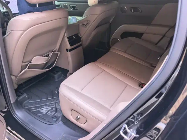 Li Auto i6 — Фото автомобиля 11