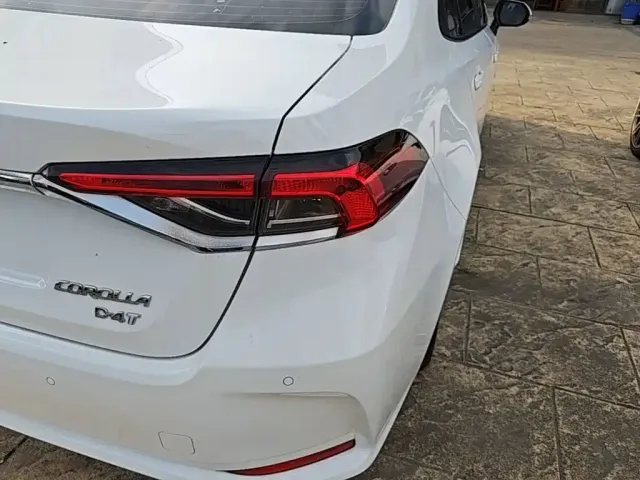 Toyota Corolla — Фото автомобиля 7