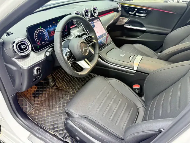 Mercedes-Benz C-Class — Фото автомобиля 7