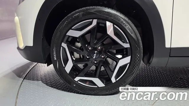 Kia Seltos Seltos (New) — Фото автомобиля 21