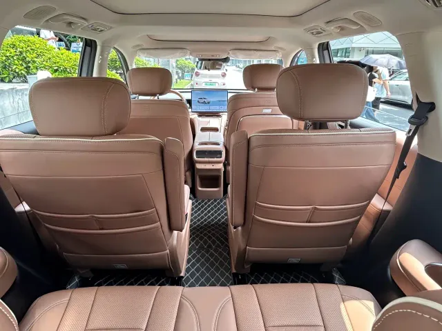 Wuling Starlight L — Фото автомобиля 8