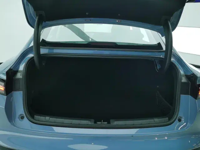 Leapmotor B01 — Фото автомобиля 4
