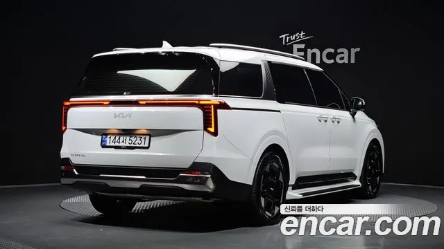 Kia Canival Новый Carnival 4 поколение Дизель 9 мест Noblesse — Фото автомобиля 2