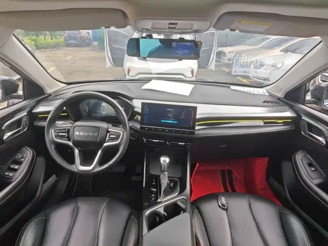 Roewe i5 — Фото автомобиля 9