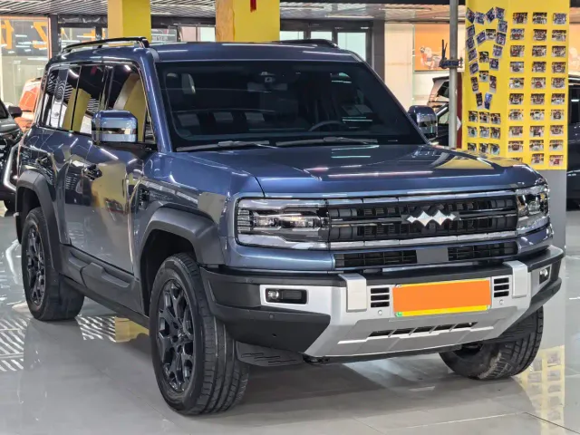 BYD FangChengBao Leopard 5 — Фото автомобиля 3